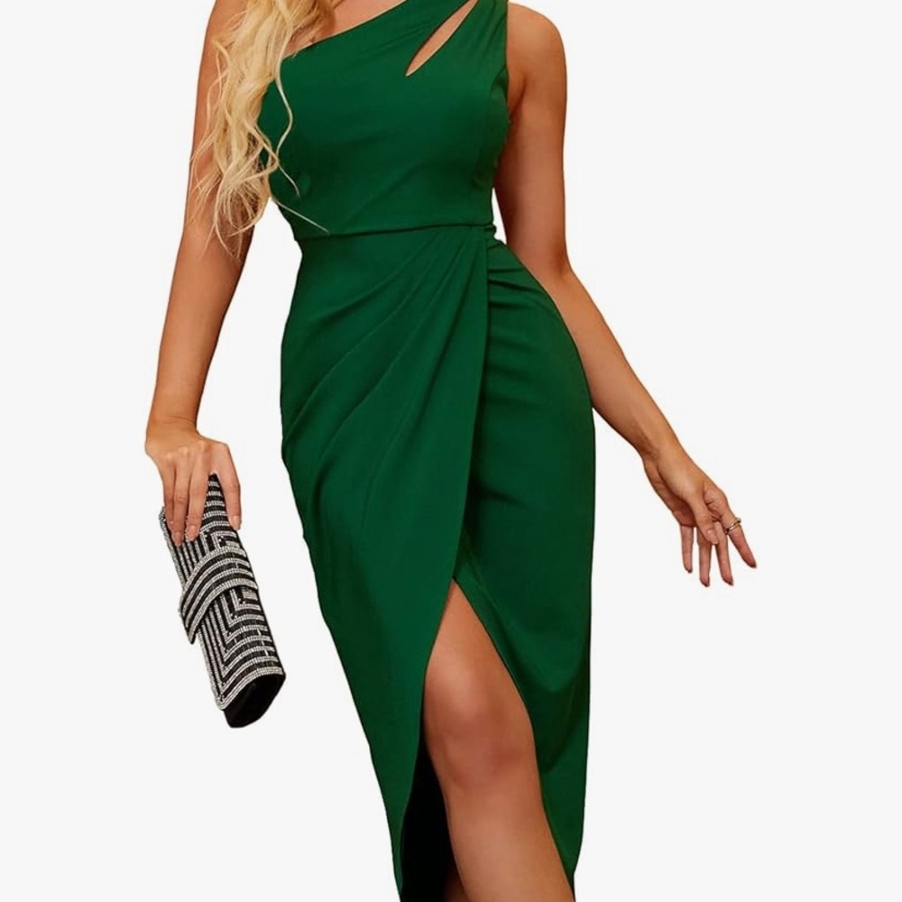 Elegant Green One-Shoulder Dress